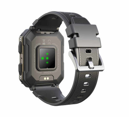 TITAN CORE SMARTWATCH
